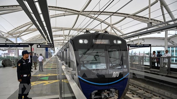 Filipinas destina fondo multimillonario para renovar sistema ferroviario hinh anh 1