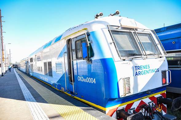https://media.infocielo.com/p/619db7abca2c2f4ad79eb94acb3de095/adjuntos/299/imagenes/001/325/0001325800/887x0/smart/tren-junin-trenes-argentinos-larga-distancia-pasajesjpeg.jpeg