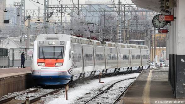 Administrado conjuntamente por las empresas ferroviarias de Finlandia y Rusia, el tren Allegro fue un símbolo de la asociación entre los dos países.