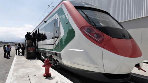 Tren México-Toluca cumple siete años en obras y la promesa de operar en 2024 - Foto de Obras Web / Archivo