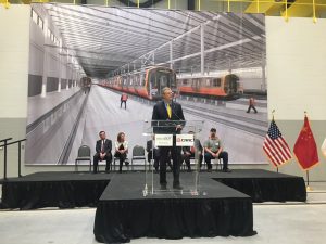 http://enelsubte.com/wp-content/uploads/2017/10/us-crrc_springfield_factory_opening-300x225.jpg