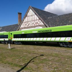 Desde Bariloche partirá los martes y viernes, a las 17:00 horas, llegando a Jacobacci a las 21:45 horas.