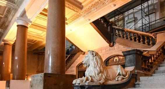 EL PATIO DE LOS LEONES. Uno de los secretos mejor guardados en el corazón de Constitución.