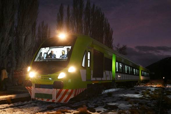 El Tren Patagónico inicia una nueva aventura de Bariloche a la estación Perito Moreno, en plan turismo. Foto: Chino Leiva