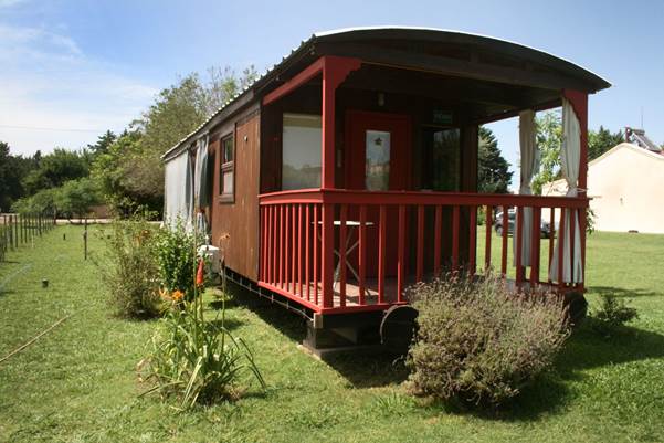 En las afueras de San Antonio de Areco, Güiraldes B&B recibe a los viajeros con ganas de nuevas experiencias.